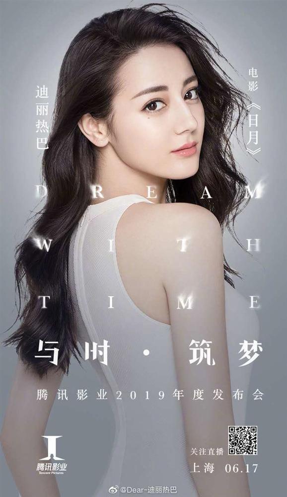 Địa vị của Địch Lệ Nhiệt Ba tại Gia Hành bị lung lay, động thái của Dương Mịch càng khẳng định điều đó?-1