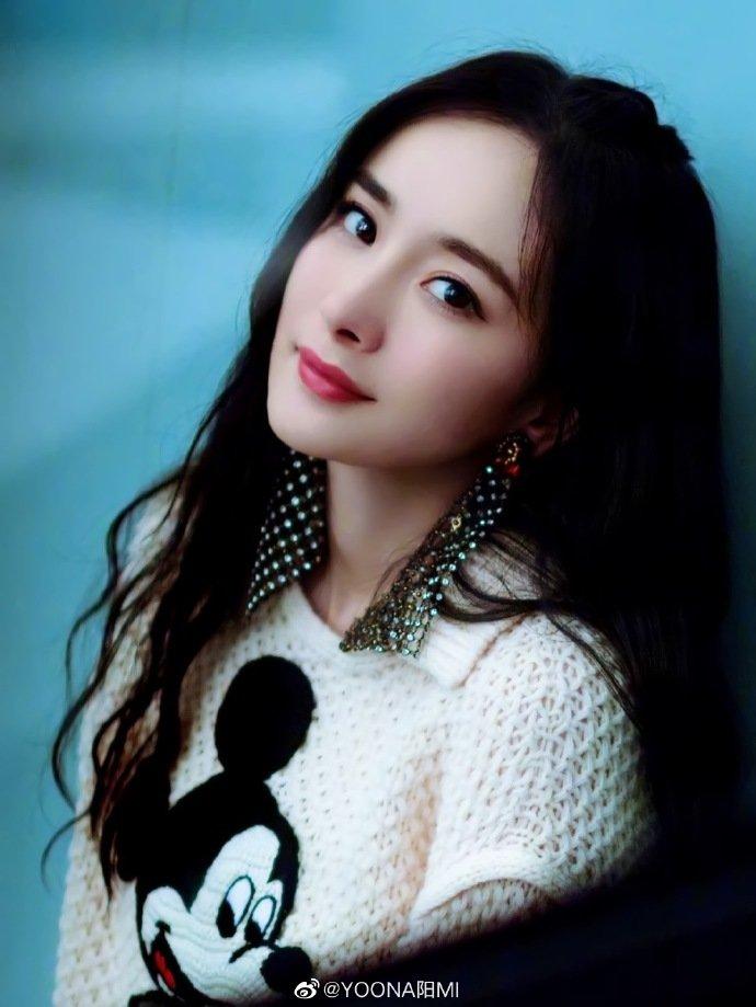 Top tìm kiếm trên Baidu của nữ minh tinh Hoa Ngữ suốt 10 năm qua: Dương Mịch dẫn đầu, Phạm Băng Băng là đại hoa duy nhất lọt top 3-2