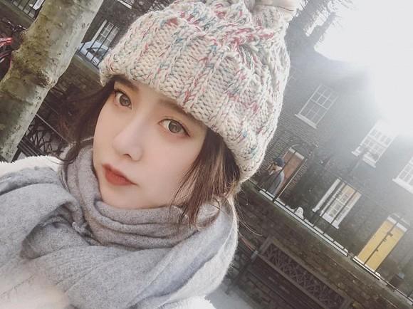 Chính thức sang Anh du học, Goo Hye Sun vẫn không quên nhắc đến chuyện ly hôn với Ahn Jae Hyun-2