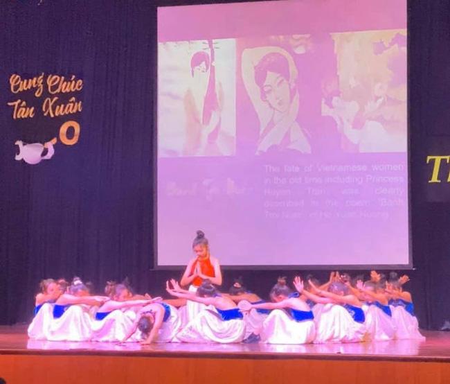 Con gái MC Quyền Linh khoe tài lẻ hơn người khi hóa thân thành Huyền Trân công chúa-1