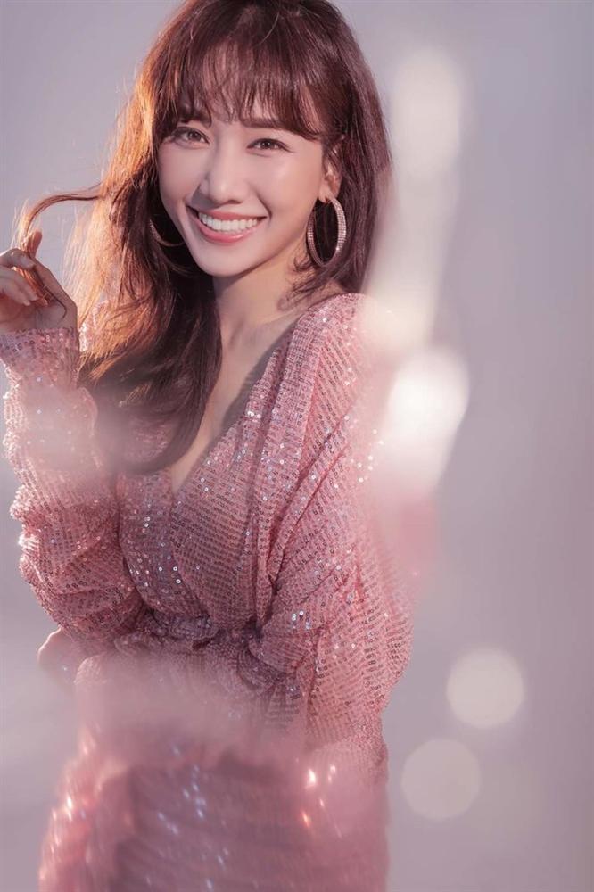 Đăng ảnh tạm chia xa Trấn Thành, Hari Won chuẩn bị lên đường thực hiện dự án đặc biệt?-3