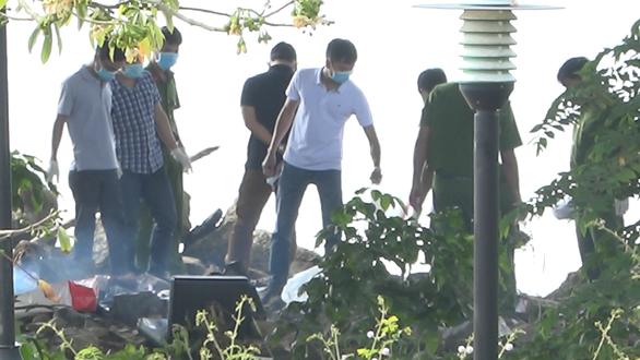 Hot: Bắt nghi can người nước ngoài chặt xác cô gái nhét vào vali ở Đà Nẵng-3