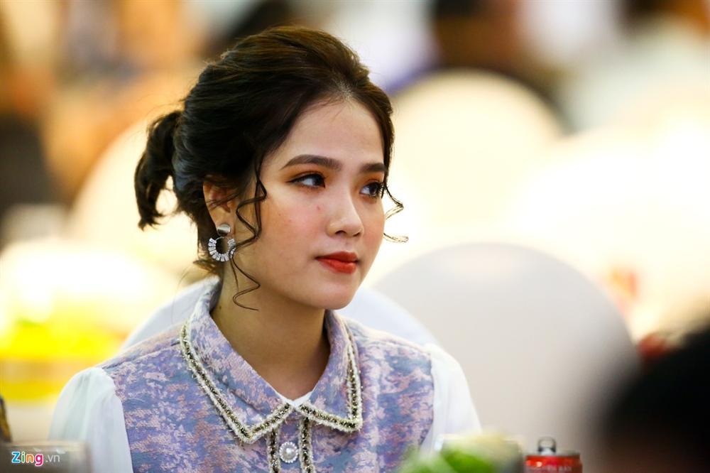 BẤT NGỜ CHƯA: Vợ Phan Văn Đức tiết lộ là chị em thân thiết lâu năm với bạn gái mới của Quang Hải-5