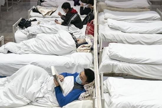 Số người chết vì virus corona sắp vượt qua đại dịch SARS