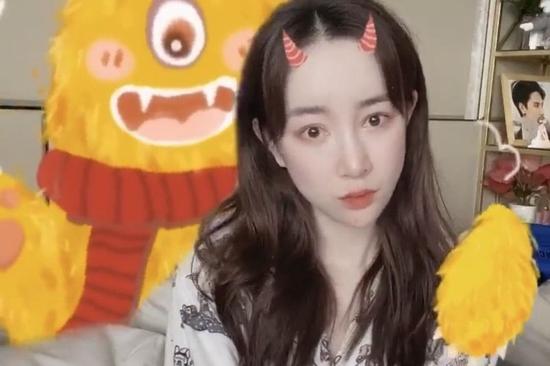 'Thần tiên tỷ tỷ' Trương Mông lộ mặt nhọn hoắt đáng sợ