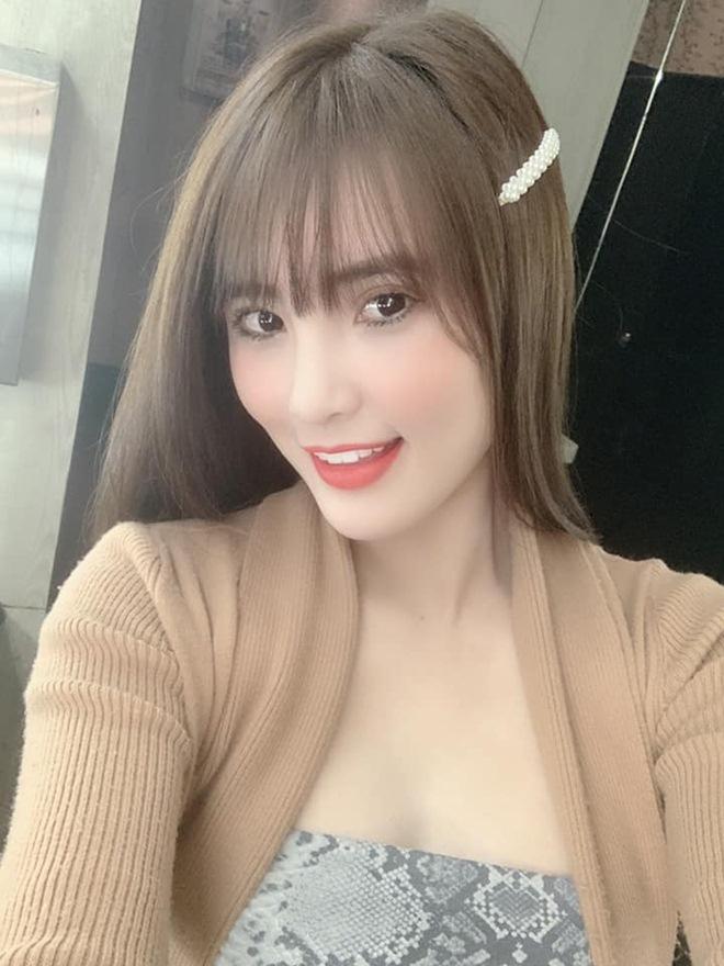 3 năm làm mẹ đơn thân, em gái Công Vinh hé lộ hình ảnh hiếm hoi về căn hộ mới tậu ở Sài Gòn-1