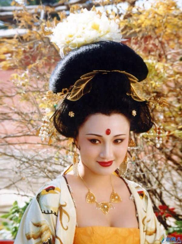 Ai đẹp nhất trong Tứ đại mỹ nhân cổ trang màn ảnh Hoa ngữ?-5
