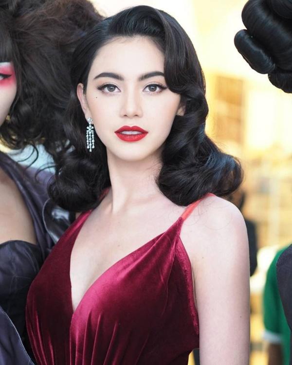 Dàn diễn viên nổi tiếng Thái Lan trong MV Việt-5