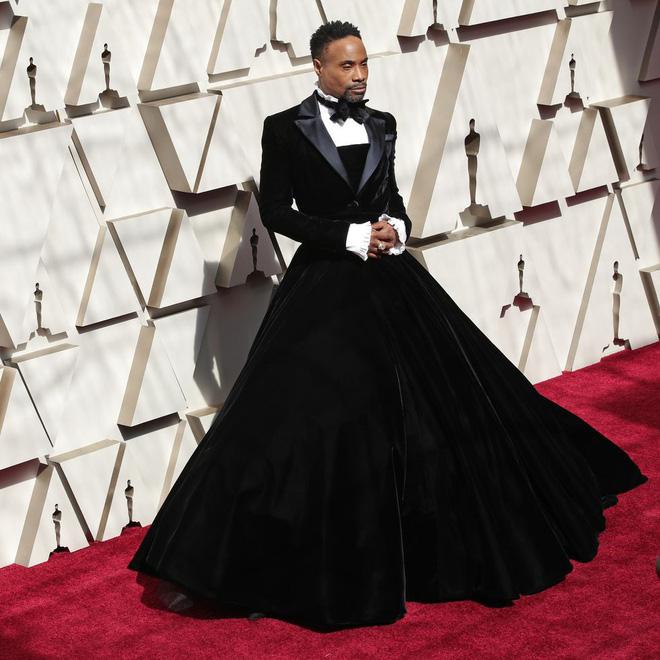 Oscar 2020: Ông hoàng thảm đỏ Billy Porter mặc váy, diện áo dát vàng lập tức chiếm spotlight-6