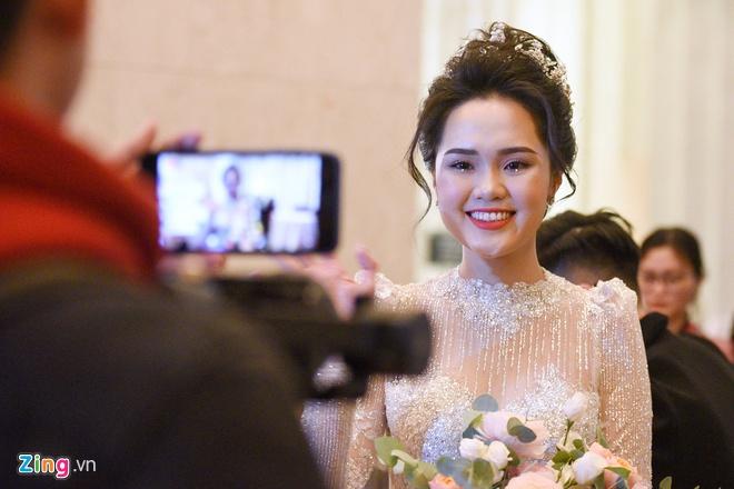 Những cô dâu là hot girl, rich kid có đám cưới đầu tư khủng-4