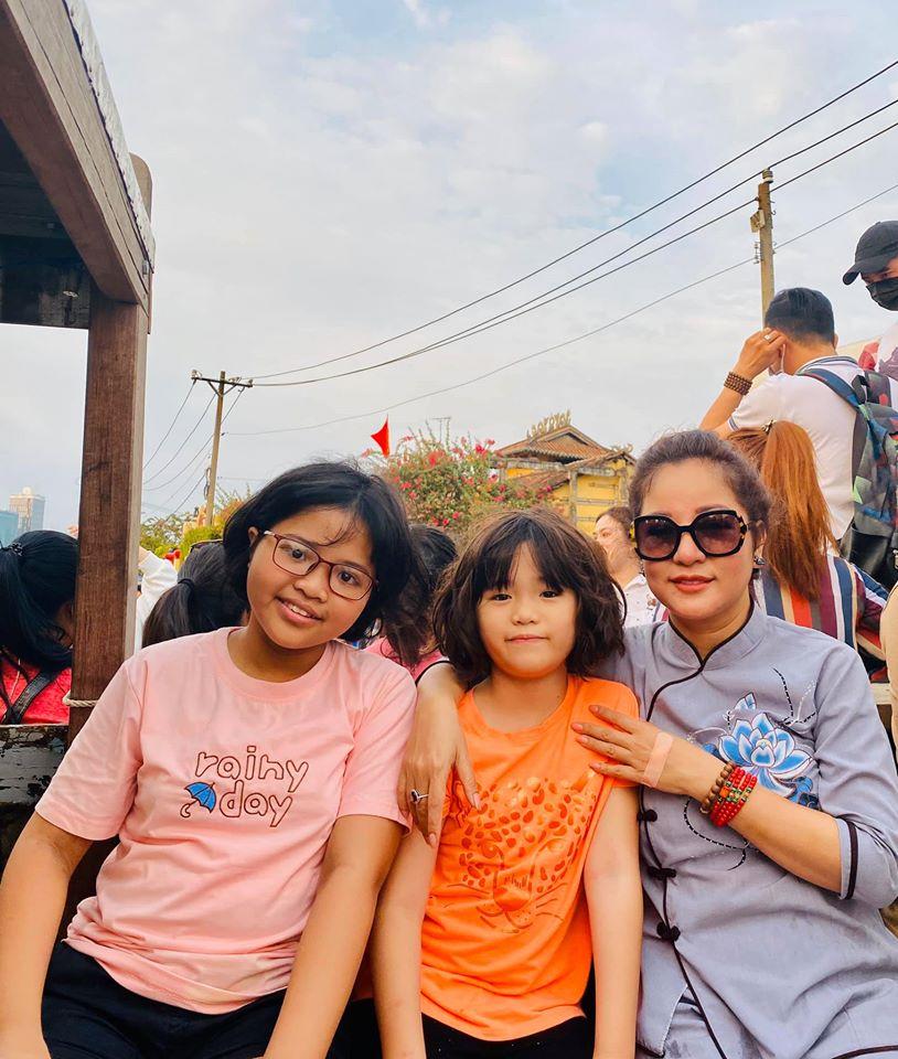 Con gái Thúy Nga làm văn tả mẹ, dân mạng cười nắc nẻ trước sự phóng đại chiều cao-6