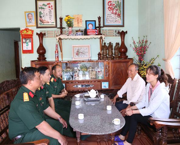 Cô gái duy nhất trúng tuyển nghĩa vụ quân sự ở Đắk Lắk-1