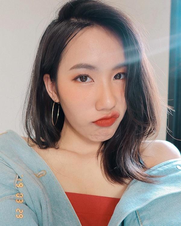 Mặc quần áo bình dân nhưng khéo diện 6 kiểu trang sức hot hit nhất 2020, các nàng sẽ sang chảnh level max-3