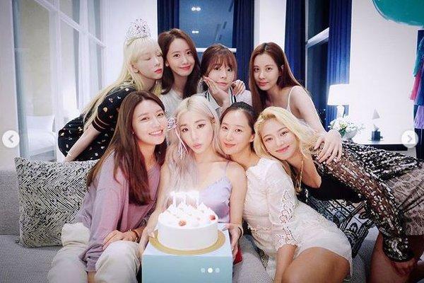 4 nhóm nhạc nữ hiếm hoi có độ nổi tiếng đồng đều giữa các thành viên theo ý kiến của cư dân mạng Hàn Quốc-1