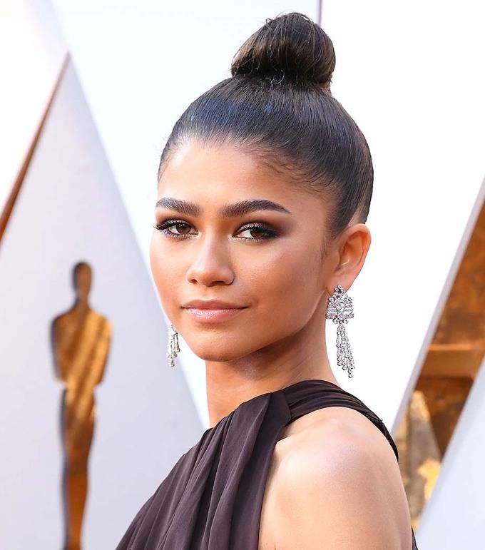 Những mỹ nhân đẹp nhất thảm đỏ Oscar qua một thập kỷ-9