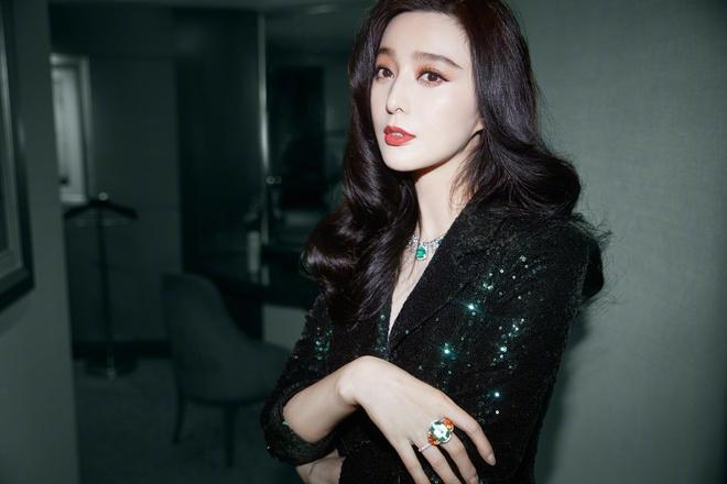 Vì sao Triệu Vy dễ được tha thứ hơn Phạm Băng Băng?-4