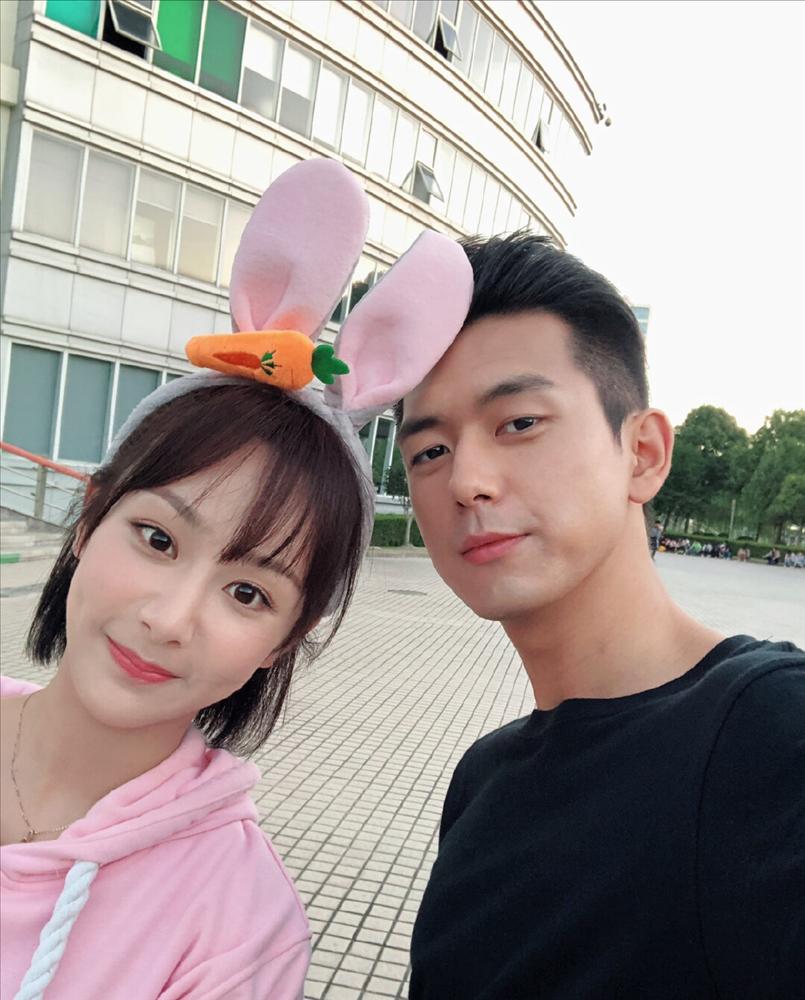 Dương Tử - Lý Hiện đã đăng ký kết hôn và tổ chức đám cưới vào tháng 6?-2