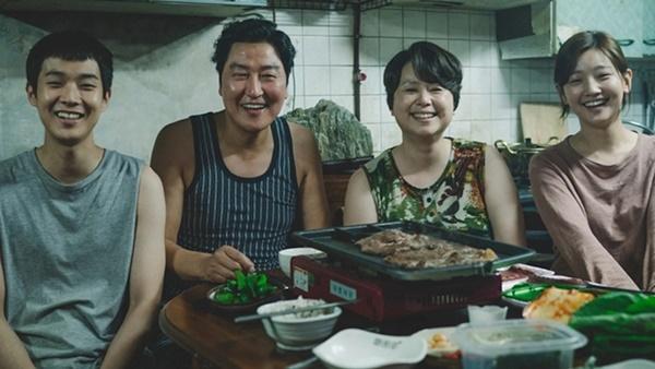 Cảnh sex trên ghế của Ký sinh trùng gây tranh cãi-2