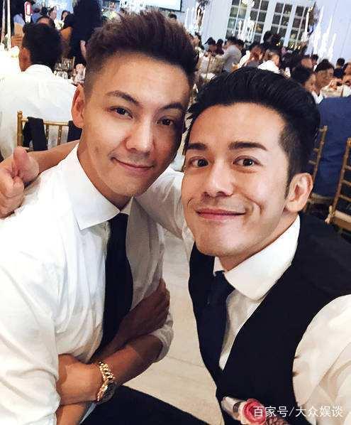 Mặc giản dị đi ăn cưới, Triệu Lệ Dĩnh và Dương Tử được khen ngợi hết lời-12