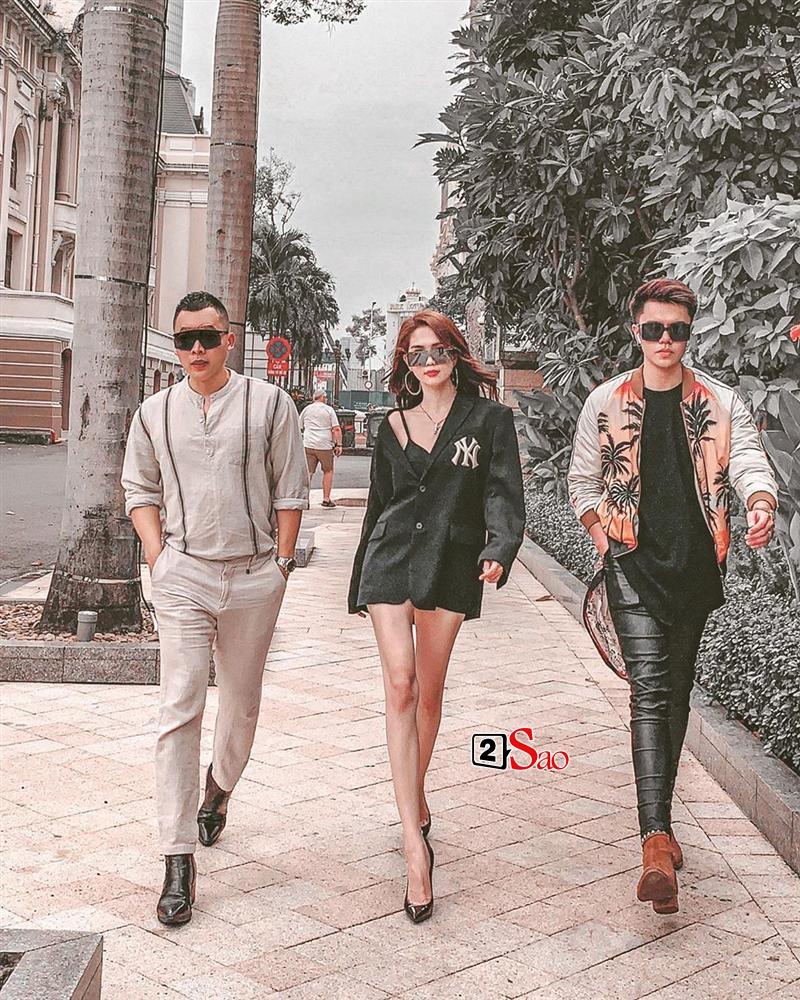 Ngọc Trinh lại lộ body da bọc xương, than thở sắp phải đi khám tâm thần vì cuồng mua đồ online-6