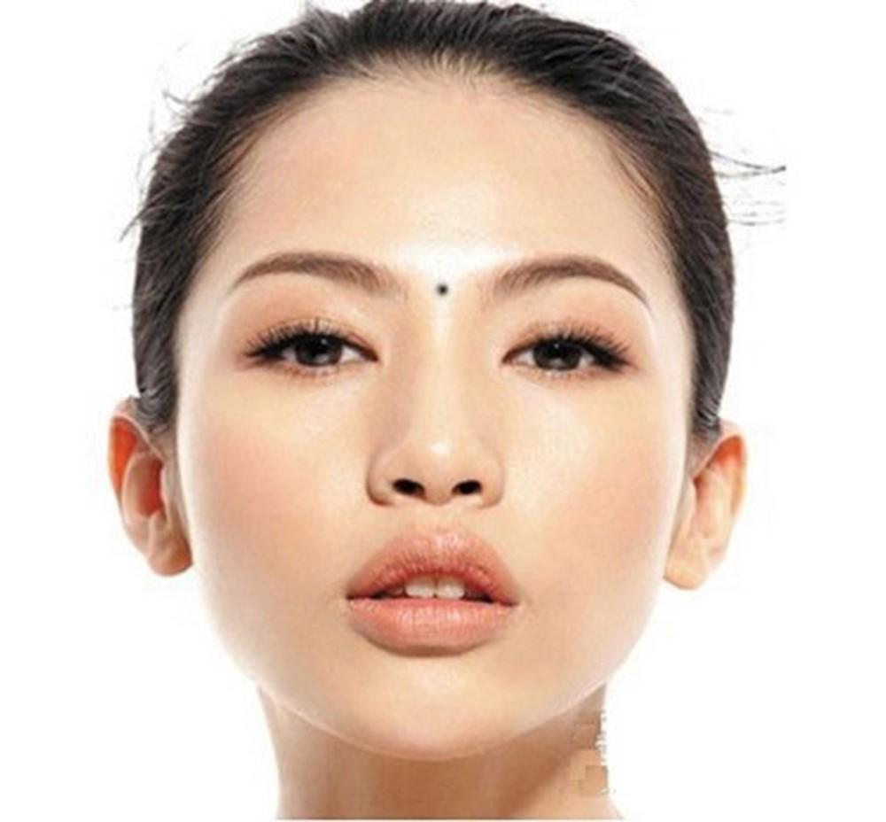 4 vị trí nốt ruồi được cho là tán lộc ở phụ nữ, cần phải xem xét việc tẩy xóa để không mang xui xẻo về-1