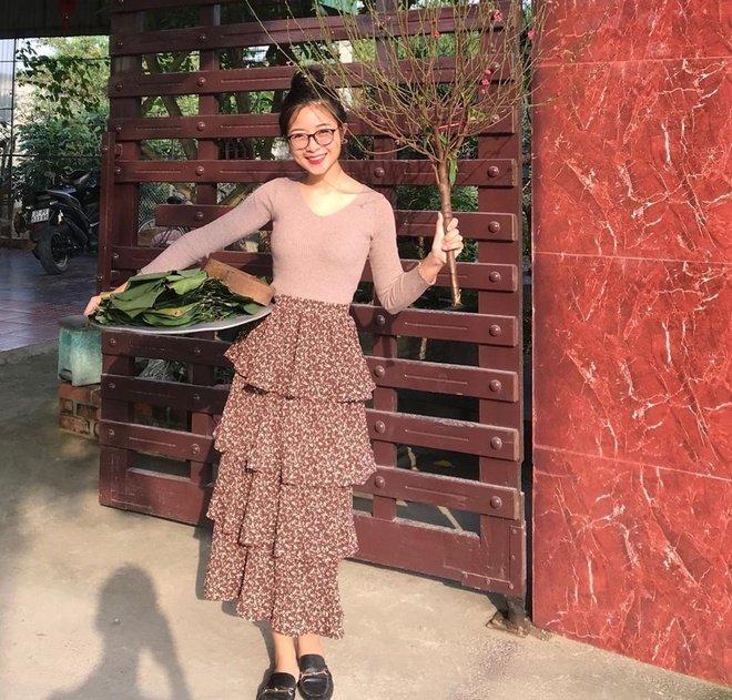 Vợ Phan Văn Đức khoe ảnh mâm cơm gia đình, dân mạng hết lời khen: Vợ như này ai chẳng muốn có-7