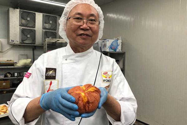 Thế nào là ăn uống đúng trend : Bánh kem virus corona, bánh ngọt khẩu trang độc đáo khiến giới trẻ thích thú-5