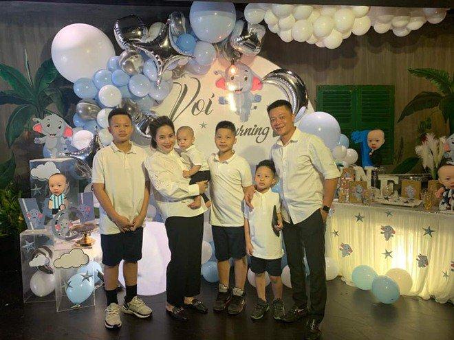 2 nam MC đình đám trên sóng VTV một thời, giờ là ông bố của 3-4 đứa con-3