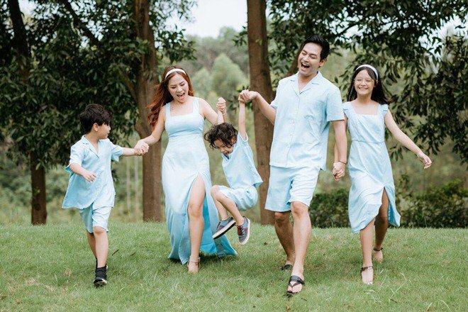 2 nam MC đình đám trên sóng VTV một thời, giờ là ông bố của 3-4 đứa con-10