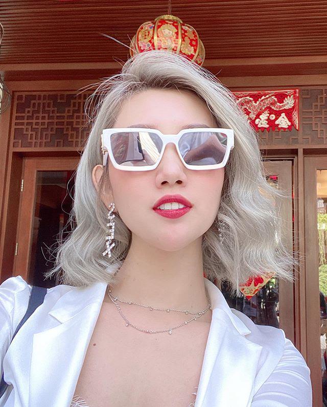 Chỉ trong một tuần, Thúy Ngân liên tiếp đổi màu tóc khiến fan không kịp hoàn hồn-7