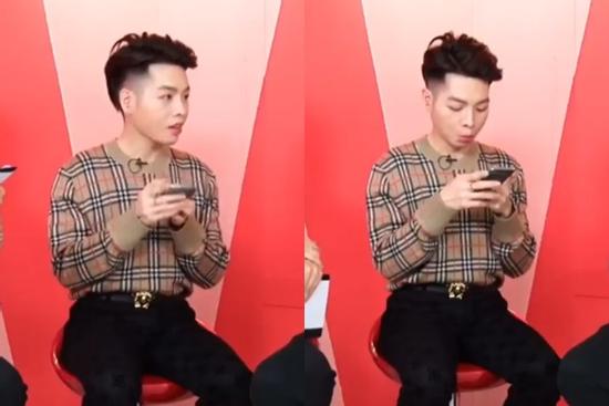 Gọi điện troll Hòa Minzy, Đức Phúc không ngờ bị gái lạ 'bóc phốt trai nghèo' chỉ bằng một câu nói