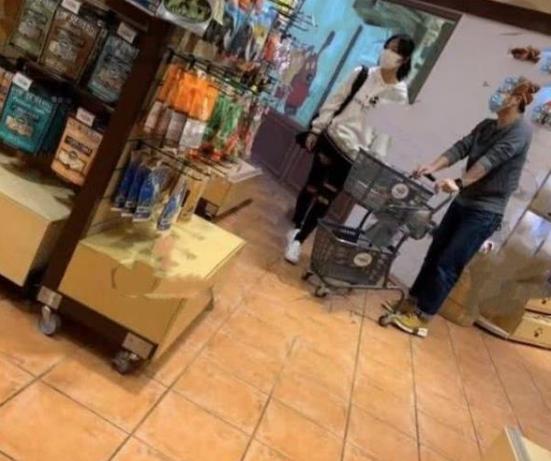 Huỳnh Tâm Dĩnh đã có tình yêu mới, đối phương là người làm nhạc và đã có gia đình?-10