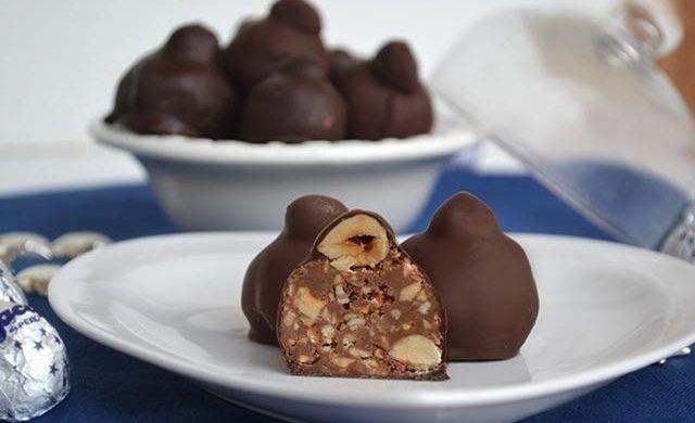 Các đôi tình nhân trên thế giới ăn gì vào dịp Valentine?-1