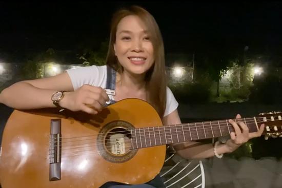 Đón Valentine một mình, Mỹ Tâm ngẫu hứng sáng tác ca khúc dành tặng hội FA