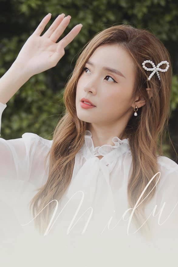 Triết lý về nhân duyên - tình bạn, Midu làm ai cũng bất ngờ khi tag tên người đặc biệt-1