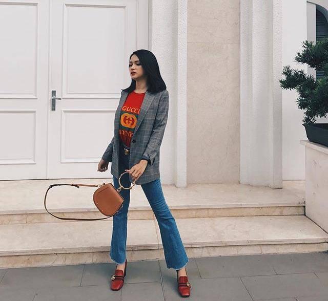 Tiền nhiều để làm gì: Hương Giang có đồ hiệu chất đầy tủ vẫn diện lại jumpsuit hồi 8 năm trước-4