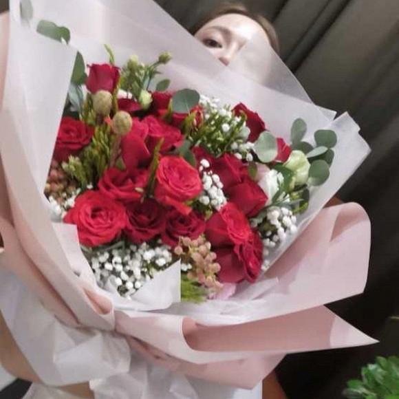 Trần Kiều Ân tuổi 41 đắm say trong tình yêu sau bao năm F.A, được tình trẻ cung phụng như công chúa thế này-2