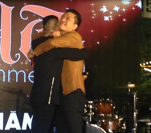 Chơi lớn như sao Việt: Tặng quà trăm triệu cho đồng nghiệp chỉ là chuyện nhỏ!-11