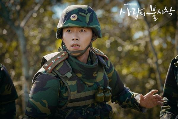 Hyun Bin phủ nhận tin đồn hẹn hò với Son Ye Jin sau Hạ cánh nơi anh-8