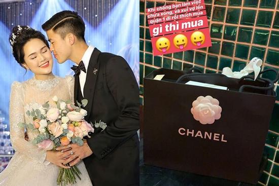 Tâm lý như Duy Mạnh: Bận việc nên chi tiền khủng cho vợ đi sắm đồ hiệu giải buồn