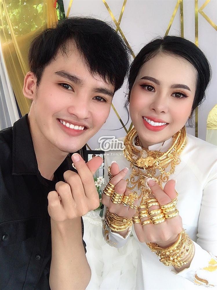 Chị nhà người ta: Cưới em gái trao sương sương 49 cây vàng cùng 2,5 tỷ làm của hồi môn vì... em rể ngoan-6