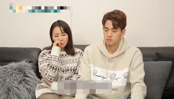 Hoa hậu World Cup: Bất chấp tất cả để lấy chồng kém 17 tuổi, giờ không thể sinh con-3