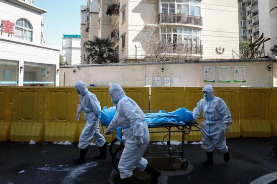 Số ca tử vong vì virus corona ở TQ vượt 1.800