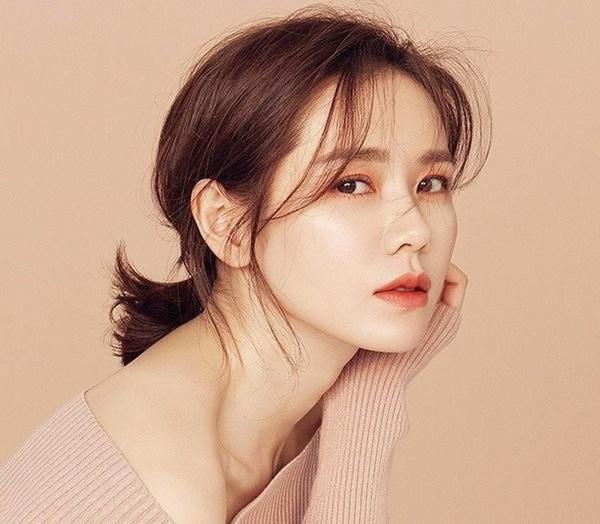 Son Ye Jin - ngọc nữ với những cảnh nóng để đời và tin đồn đồng tính-2