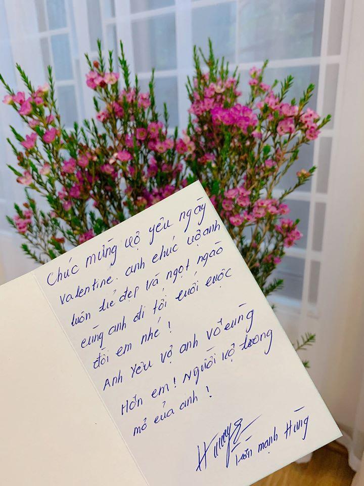 Đón Valentine muộn, MC Hoàng Linh và ông xã chiếm sóng mạng xã hội khi khoe ảnh bên nhau lãng mạn-2