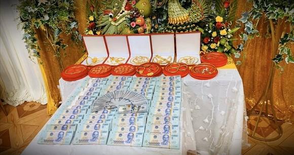 Danh tính cô chị đại gia khi tặng em gái 49 cây vàng và 2,5 tỷ đồng làm của hồi môn-3