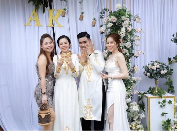 Danh tính cô chị đại gia khi tặng em gái 49 cây vàng và 2,5 tỷ đồng làm của hồi môn-1