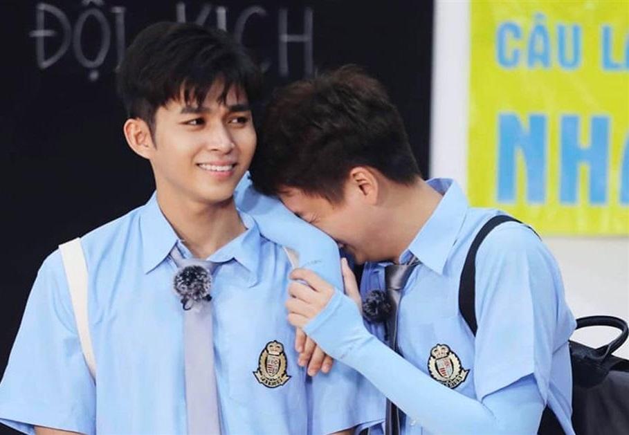 Chăm diện đồ đôi, fans ra sức đẩy thuyền cặp Ngô Kiến Huy - Jun Phạm-5