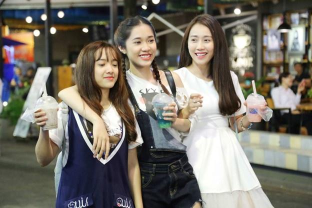 Những màn lấn sân điện ảnh gây ngao ngán của sao Việt-2