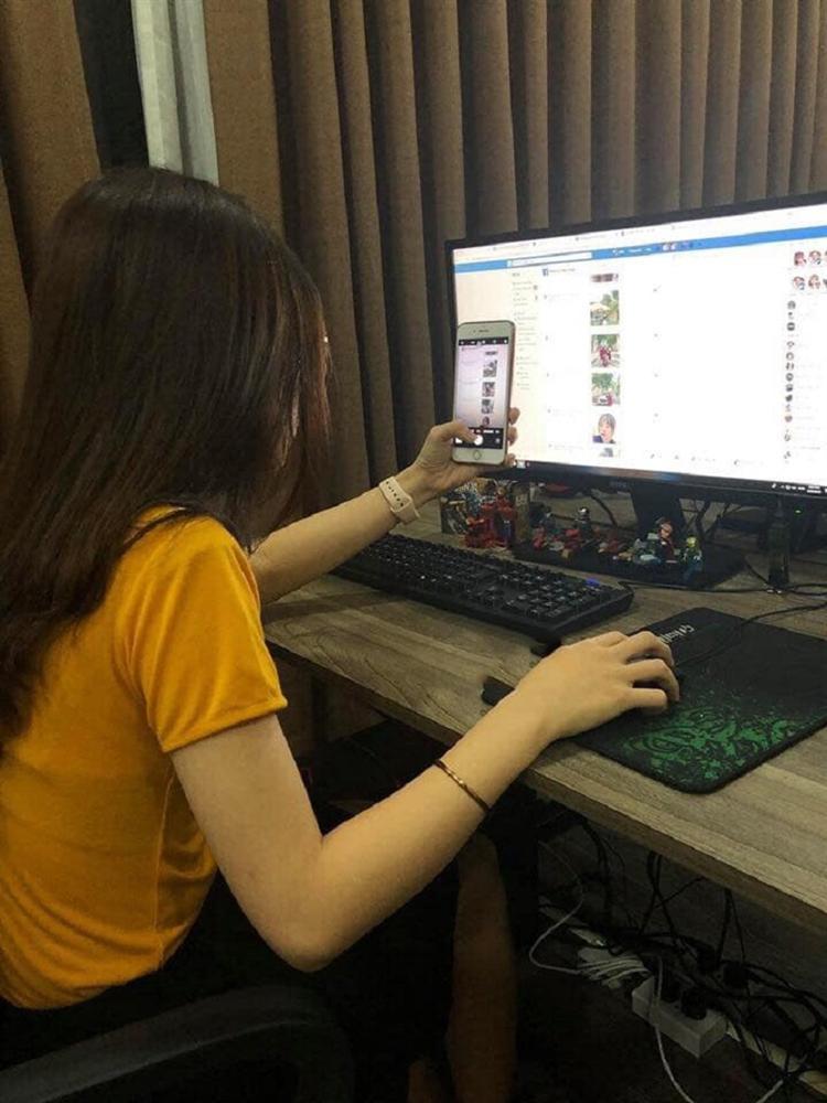 Phát hiện để mật khẩu facebook là ngày sinh của người yêu cũ, cô gái sôi máu cầm ghế phang gãy tay bạn trai-2